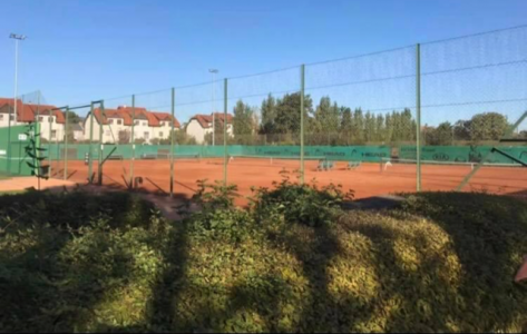 23.5. Plätze ab 11h bespielbar! 